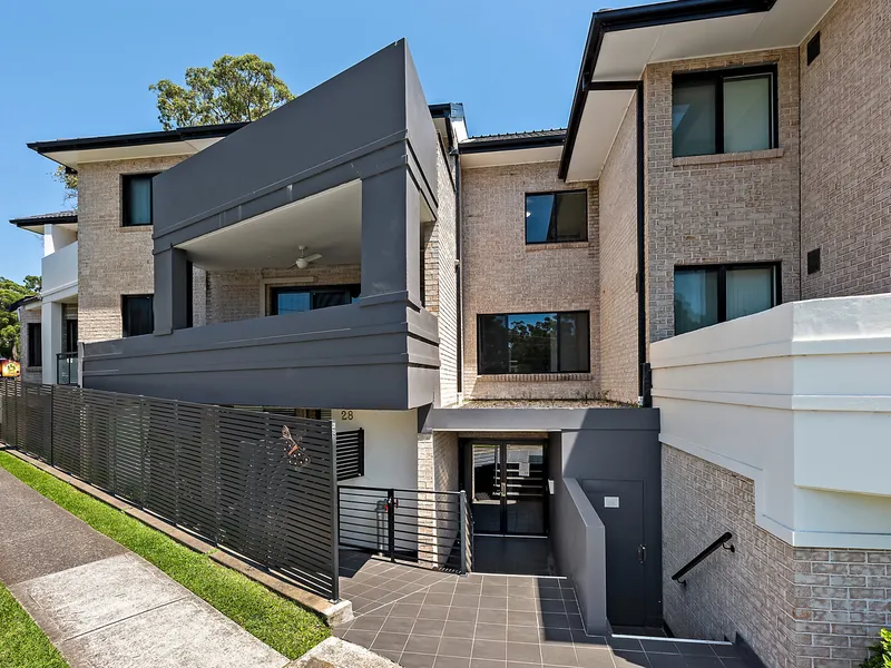 Convenient contemporary living 