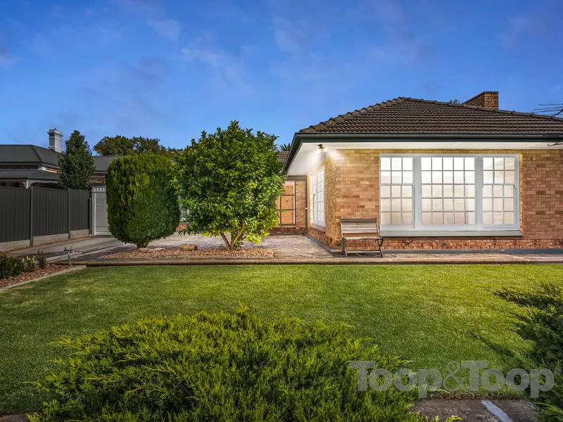 Classic Family Residence with Panoramic Views