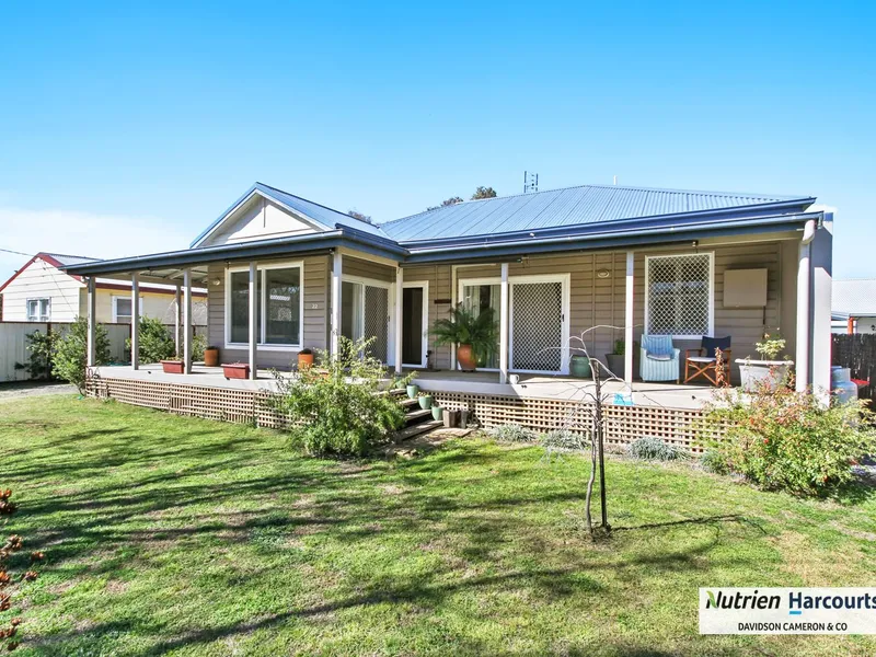 Renovated Abode In The Heart Of Moonbi