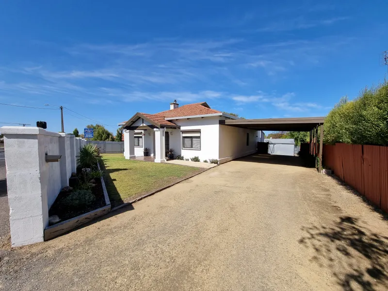 Short walk to street... Perfectly styled!