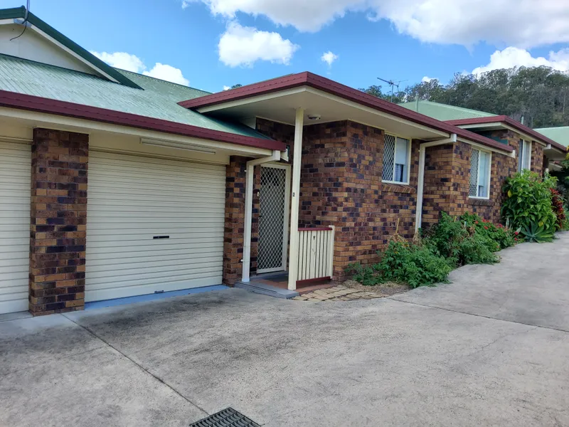 Great Investment Unit - Close to Shops