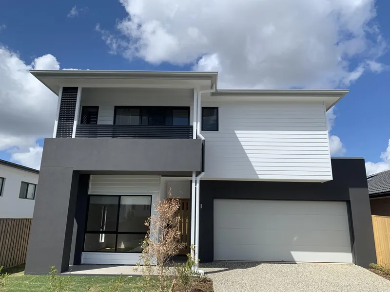 BRAND NEW LUXURY 5 BEDROOM FAMILY HOME IN THE HEART OF CALAMVALE