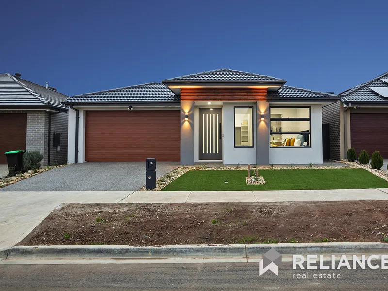 Your Dream Home in a Dream Location!!!