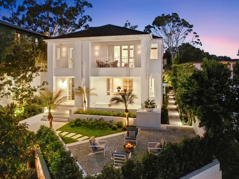 Exquisite Brand-New Hamptons-Inspired Family Home, Meticulously Crafted to Perfection, Prized Bellevue Hill Street