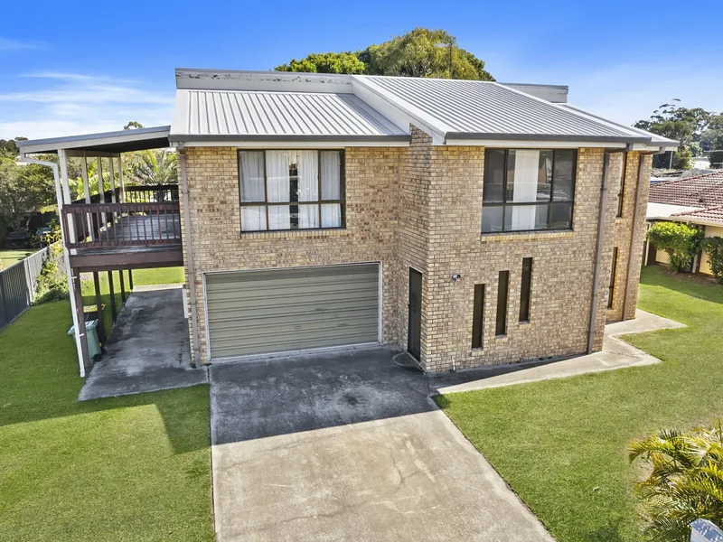 Coastal Haven at 8 Burrawong Avenue, Bongaree