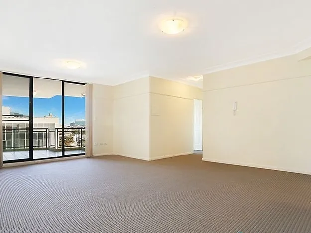 2 Bedroom Unit with District Views!