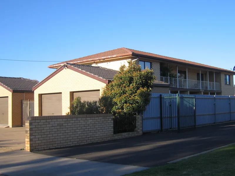 TWO BEDROOM UNIT IN CENTRAL SOUTH DUBBO