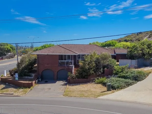 BIG, BOLD AND ORIGINAL