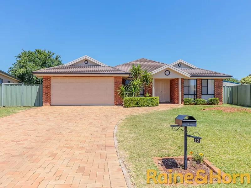 Located in Yarrawonga Estate