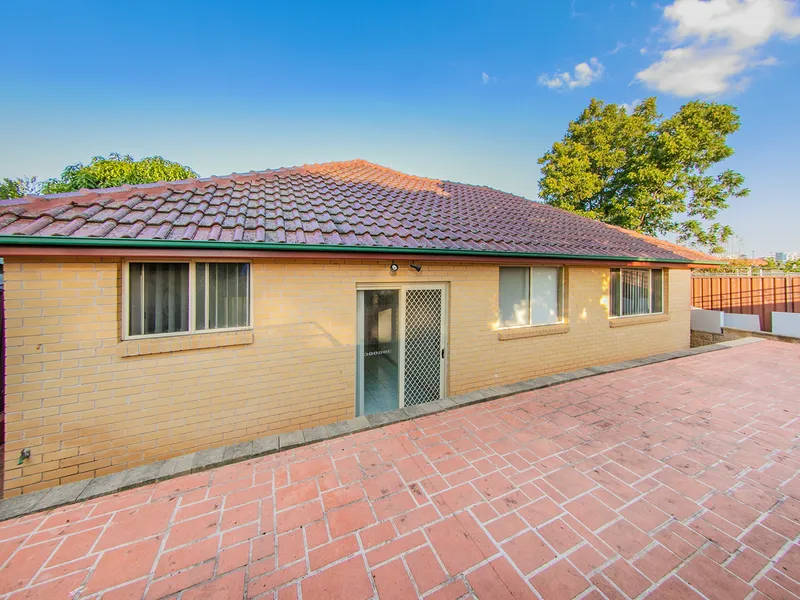 Immaculate 3-bedroom house in ideal location