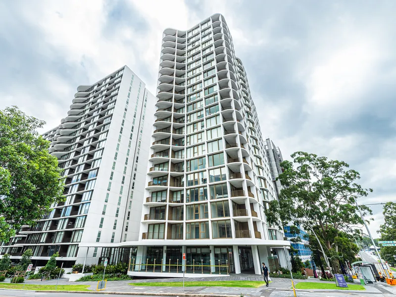 Exquisite Completed 2-Bedroom Apartment