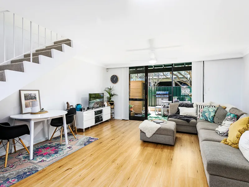 North Facing Renovated Townhouse