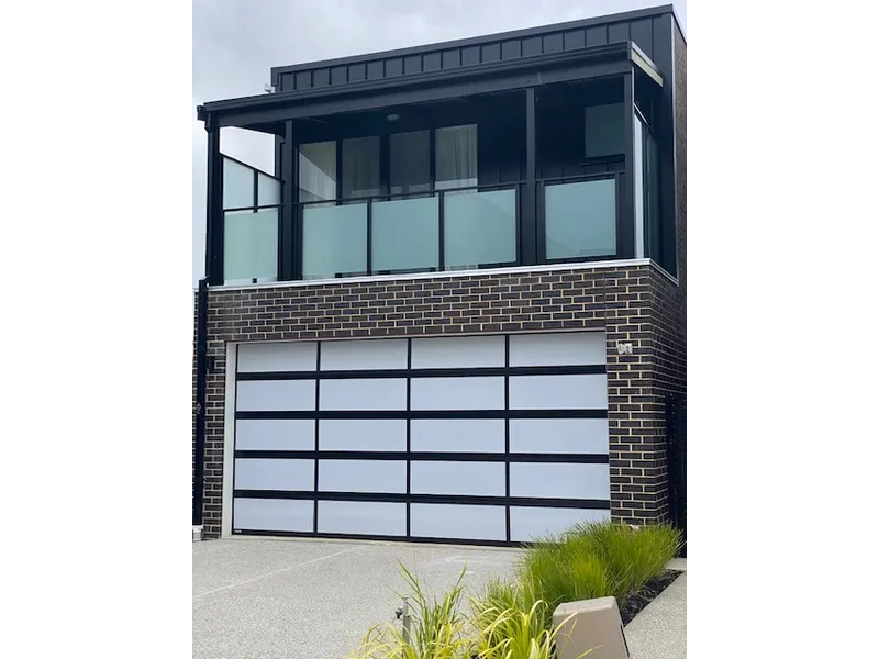 Private and Secure Freestanding Townhouse