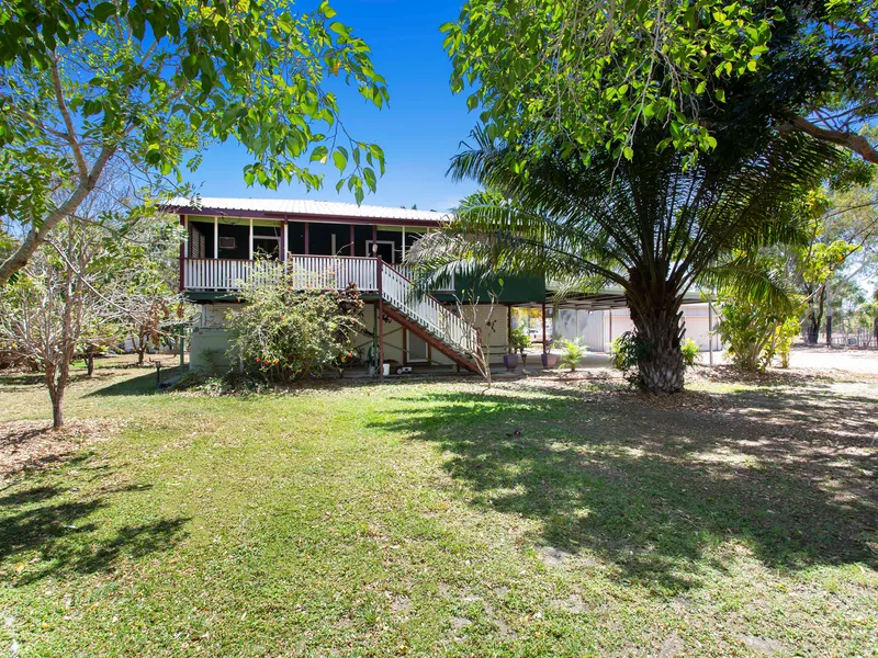 Dream Home on 5150m2. Best of Both Worlds
