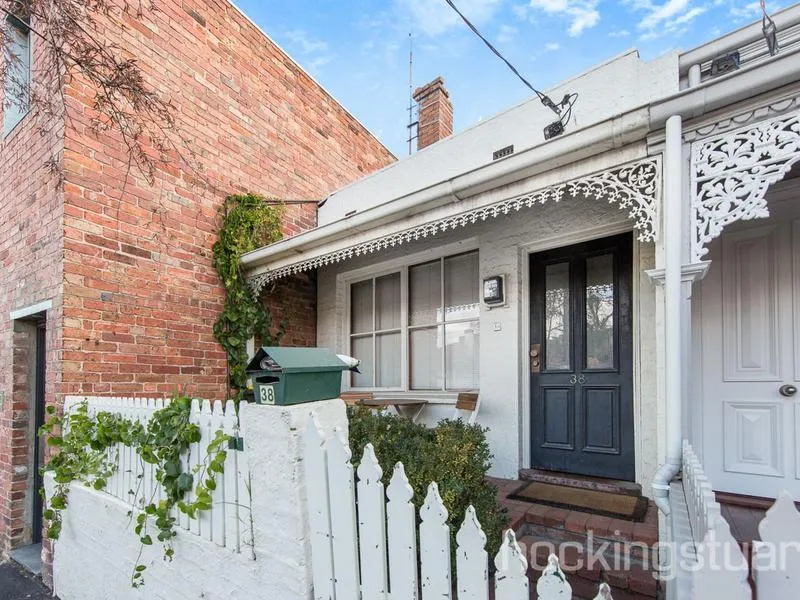 Beautiful Cottage in the heart of Albert Park