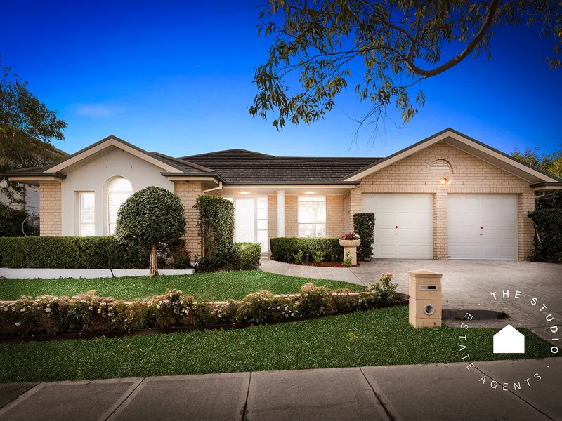 Ex McDonald Jones Display Home in Blue Ribbon Location + Walk to Kellyville Metro