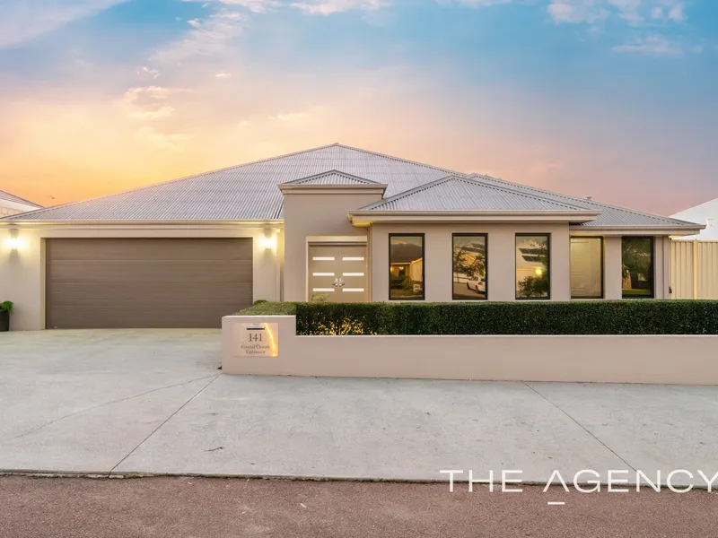 GRAND PROPOTIONS ON GRAND ENTRANCE !!