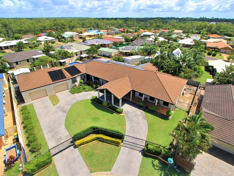 IN A CLASS OF ITS OWN - THE BEST CHRISTMAS PRESENT ON THE MARKET!