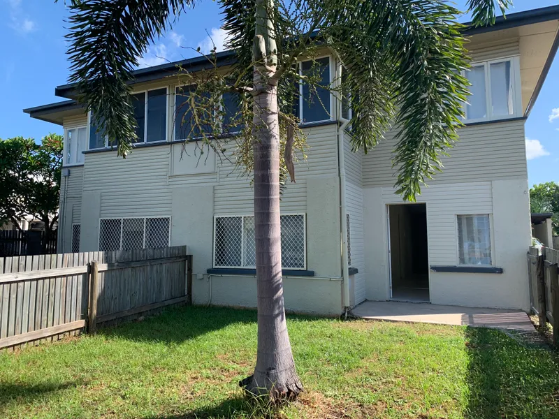 GREAT PRICE, GREAT LOCATION- QUIET COMPLEX