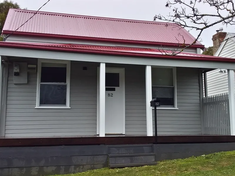 Well Presented Historic Miners Cottage
