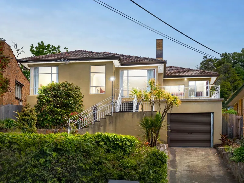 Join The Hillsyde Hit Parade