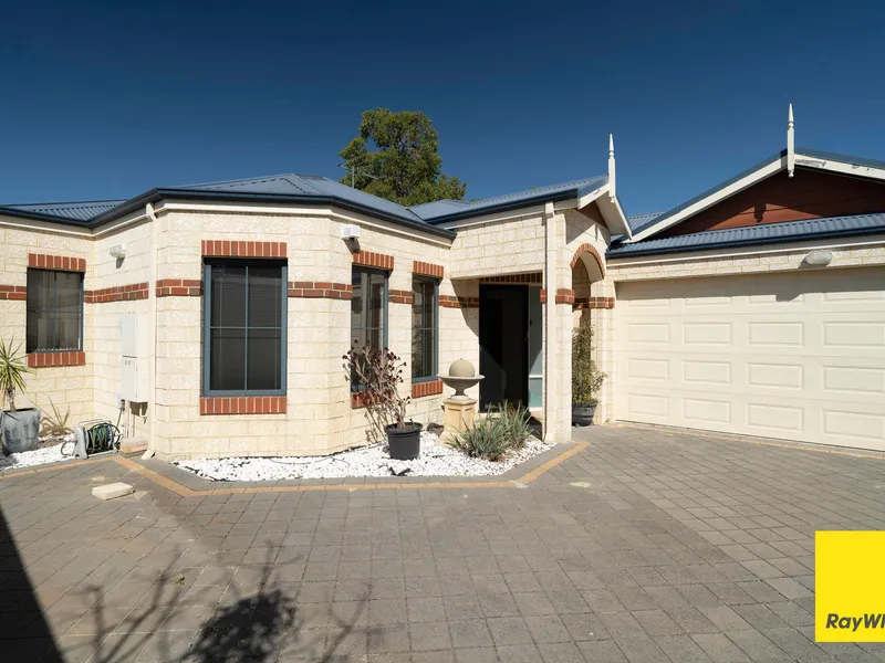 4 BEDROOM MODERN FAMILY HOME