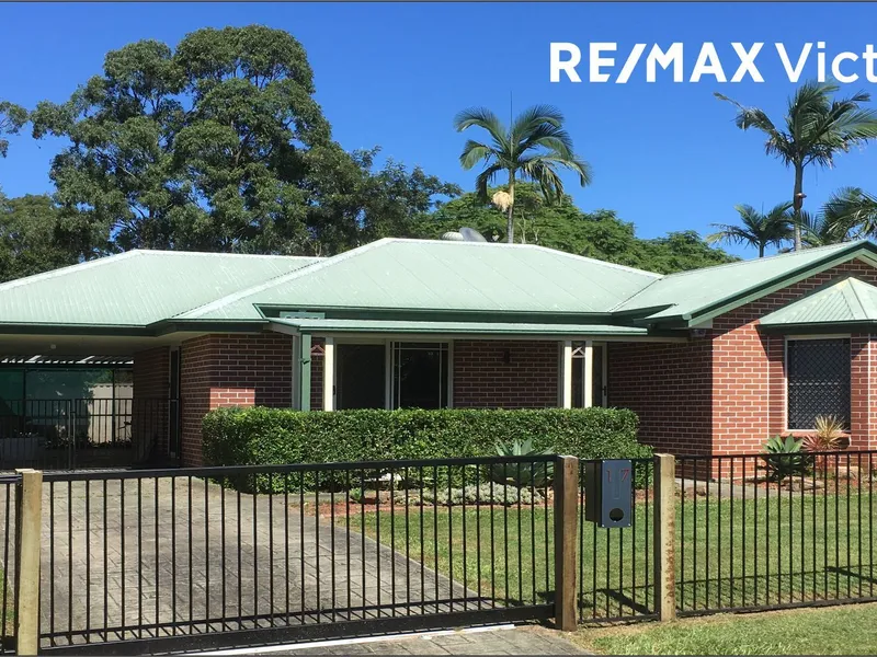 ***** WE ARE OPEN FOR INSPECTIONS ON THIS Great Family Home*****