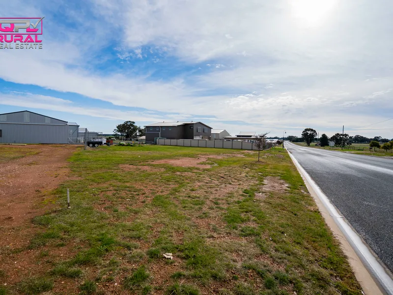 Rare opportunity in blue chip location