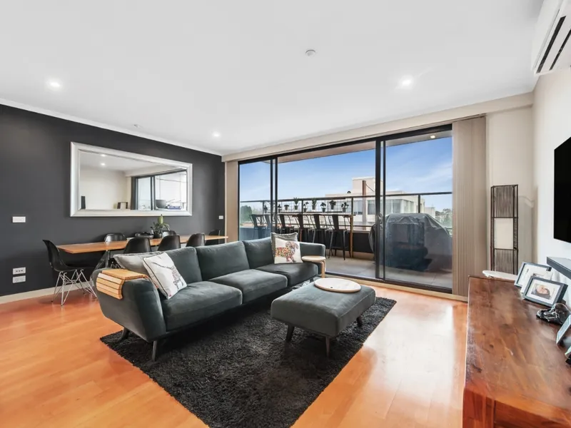 Large terrace, sizeable living, best apartment in block
