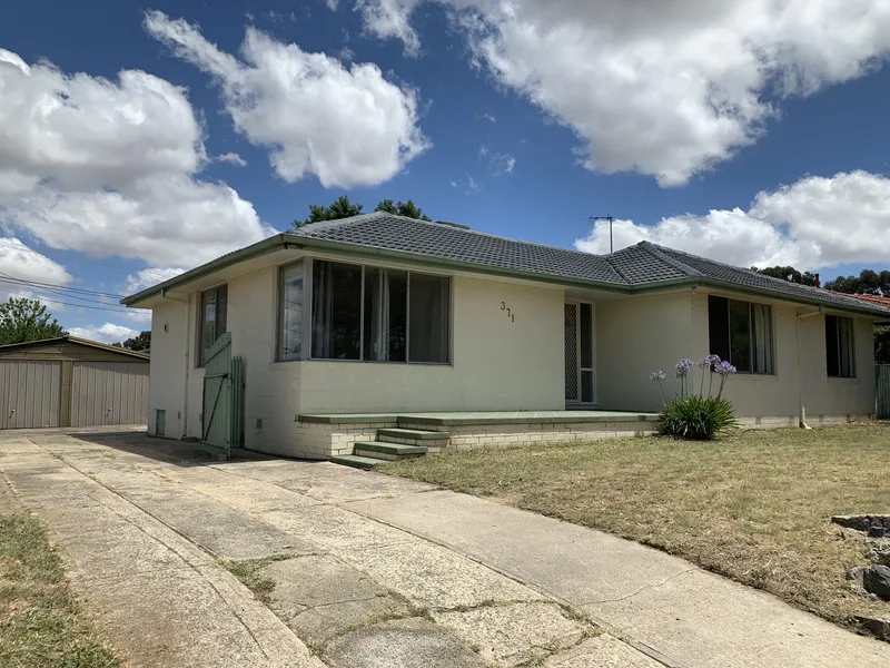 4-Bedroom Family Home in Holt, Canberra