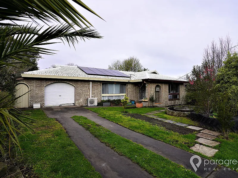 BRICK VENEER IN TOORA!