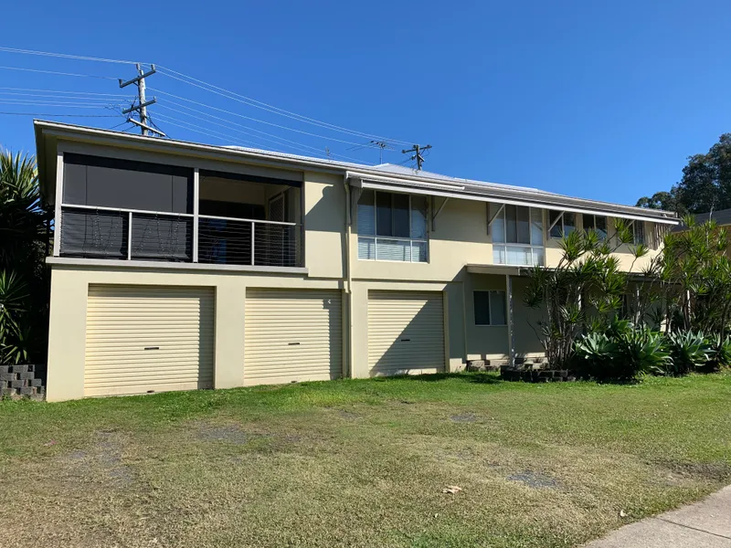 RARE OPPORTUNITY - GREAT LOCATION