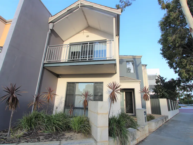 Exceptionally Large Home in Immaculate Condition