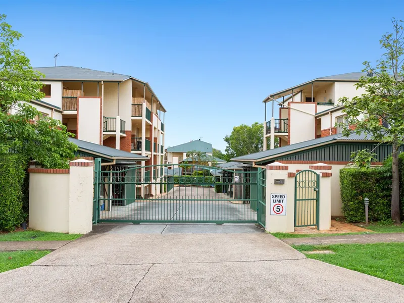 Desirable Lifestyle on Your Doorstep!