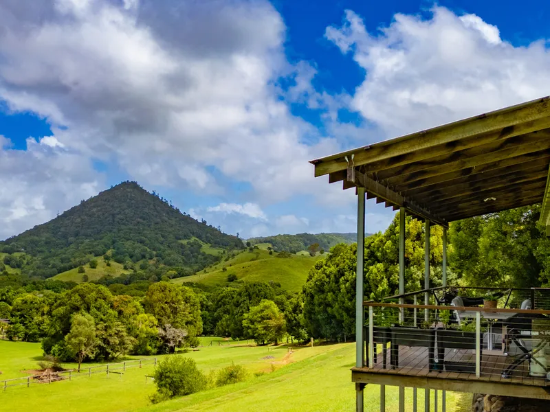 Charming Noosa Hinterland Retreat
