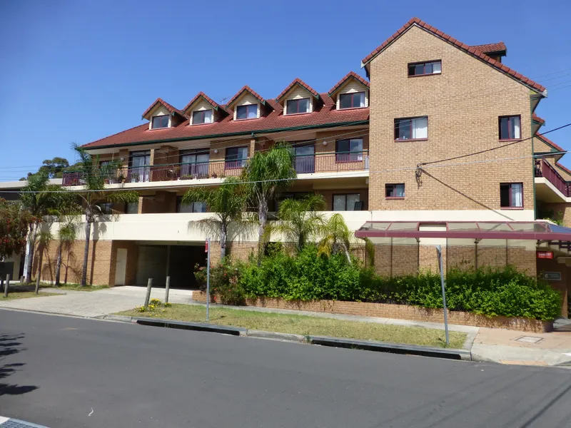 North Facing Apartment!