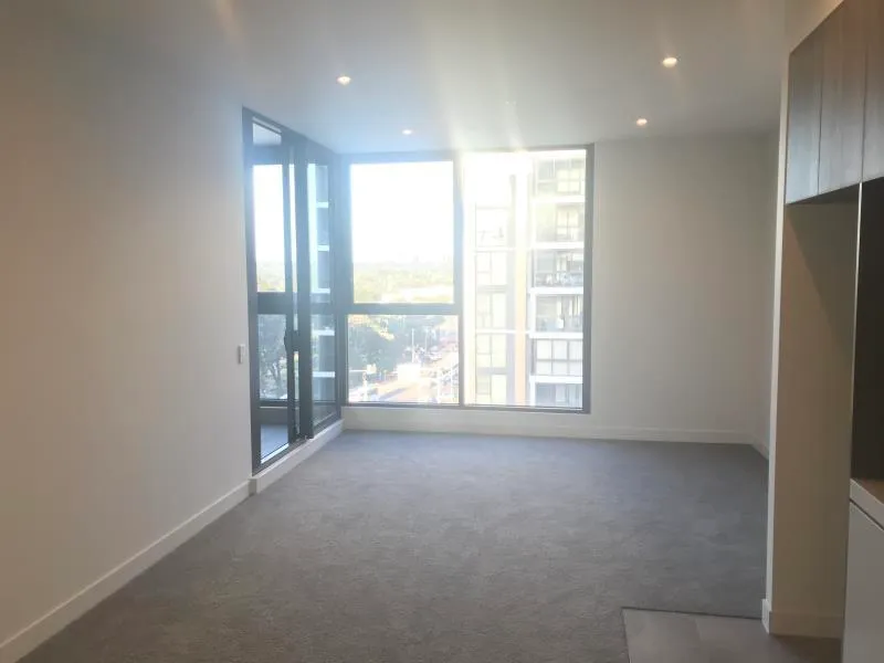 1 Bedroom Apartment Plus 1 study room