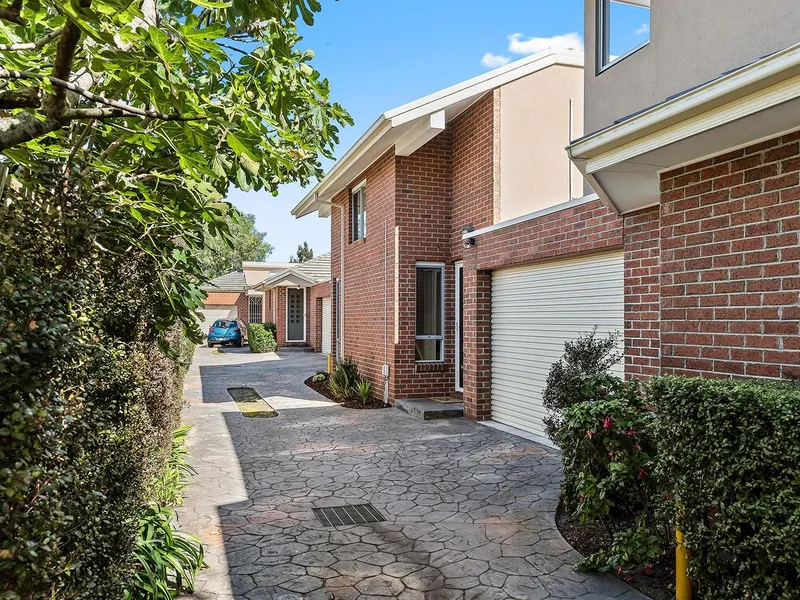 Stylish And Affordable Parkdale Living On The Edge