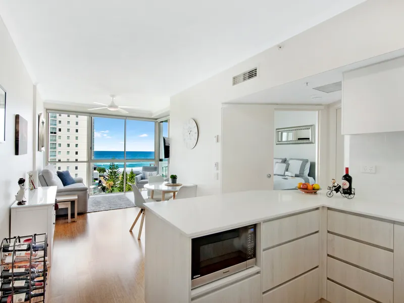 Beautiful 1 bedroom ocean view apartment in the Magnificent Maldives Resort building