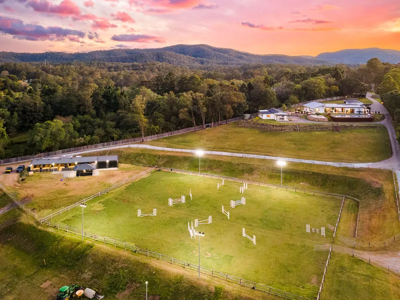 'Aberfeldy Park' - An enviable equestrian lifestyle just minutes to Samford