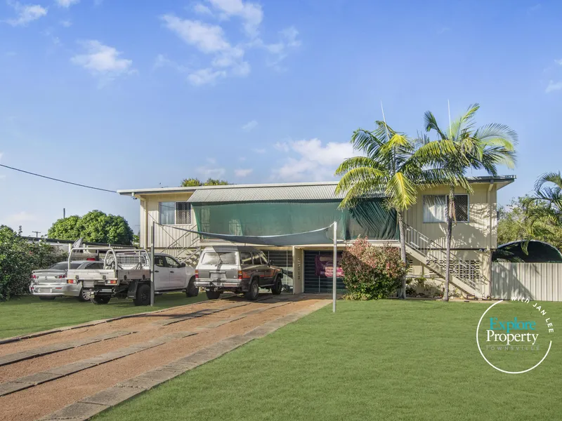 Duplex - Large 807 SQM Block