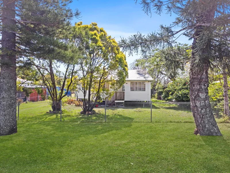 Charming Country Living with Endless Potential: 3-Bedroom House in Kilkivan!