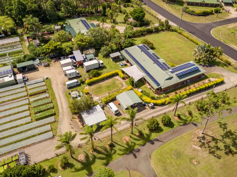 Hydroponic Farm - Income Lifestyle and Location