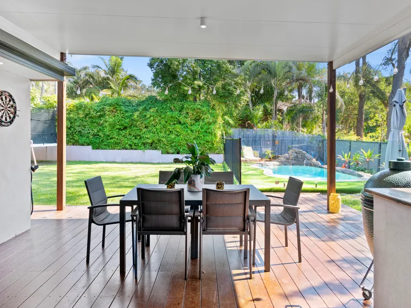 A Wonderfully Modern Single Level Family Home with In-Ground Pool