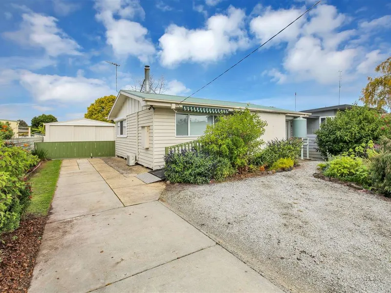 2 Bedroom Home/Dual occupancy In the heart of Leongatha!