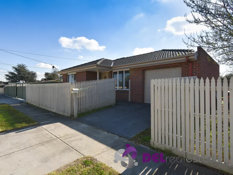 Walking Distance to Shops and Schools