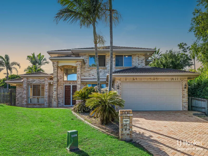 Regal Family Home on a Staggering 900sqm