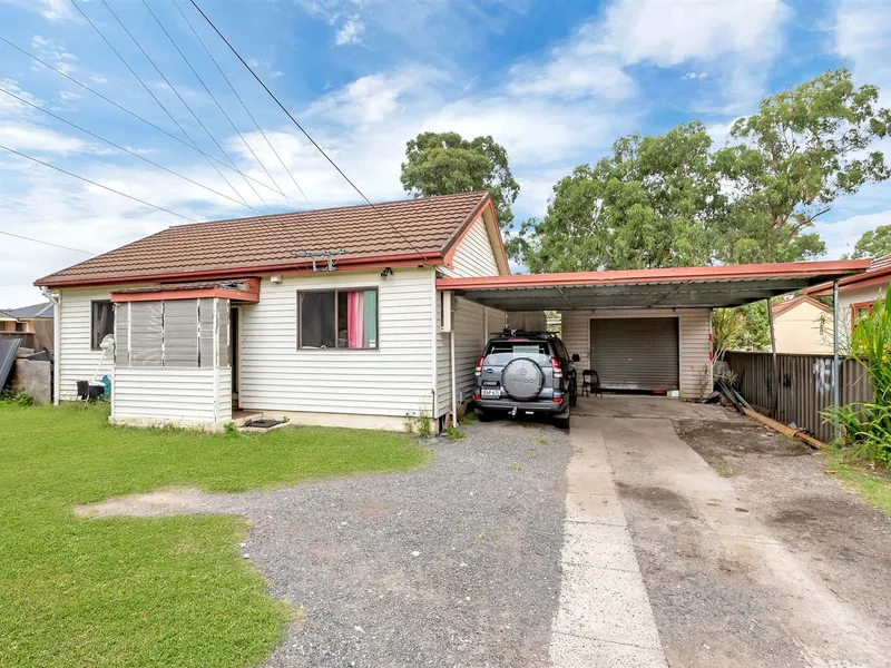 Huge 1024sqm Block - Potential Subdivision!