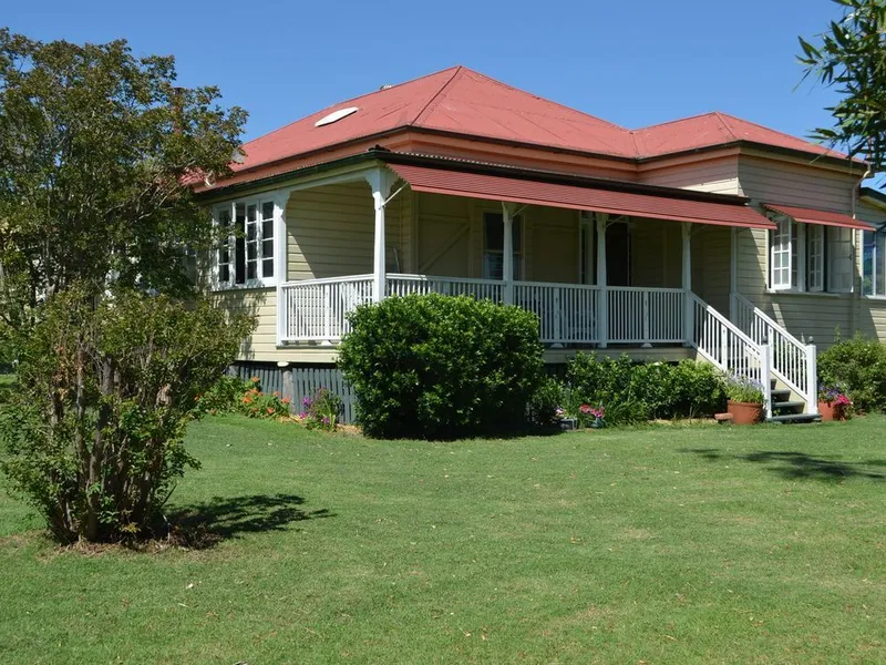 Rural Retreat with Potential Income 76acres