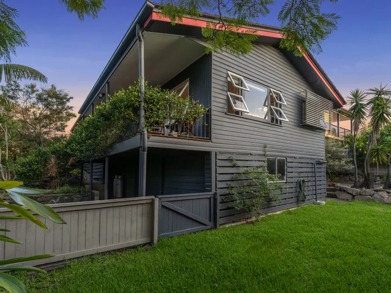 Private Parkland Oasis!